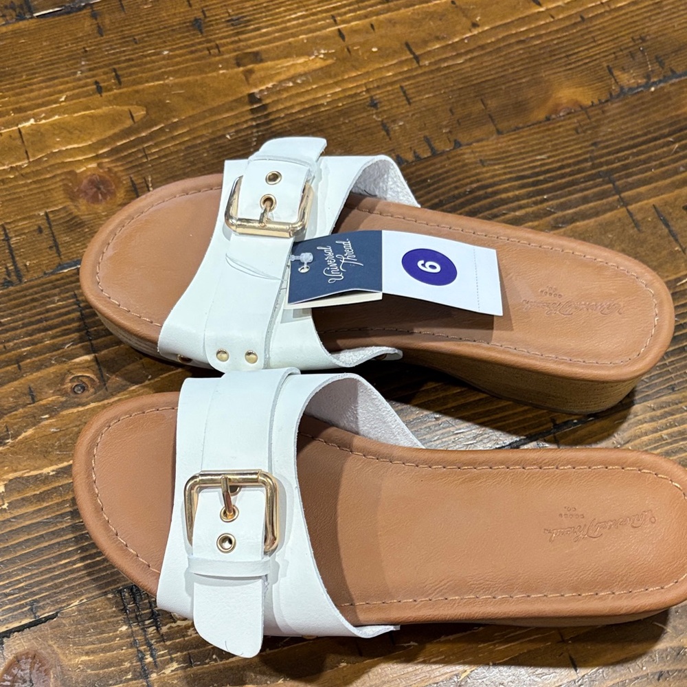 Universal Thread White Sandals with Gold Buckle - Picture 1 of 4